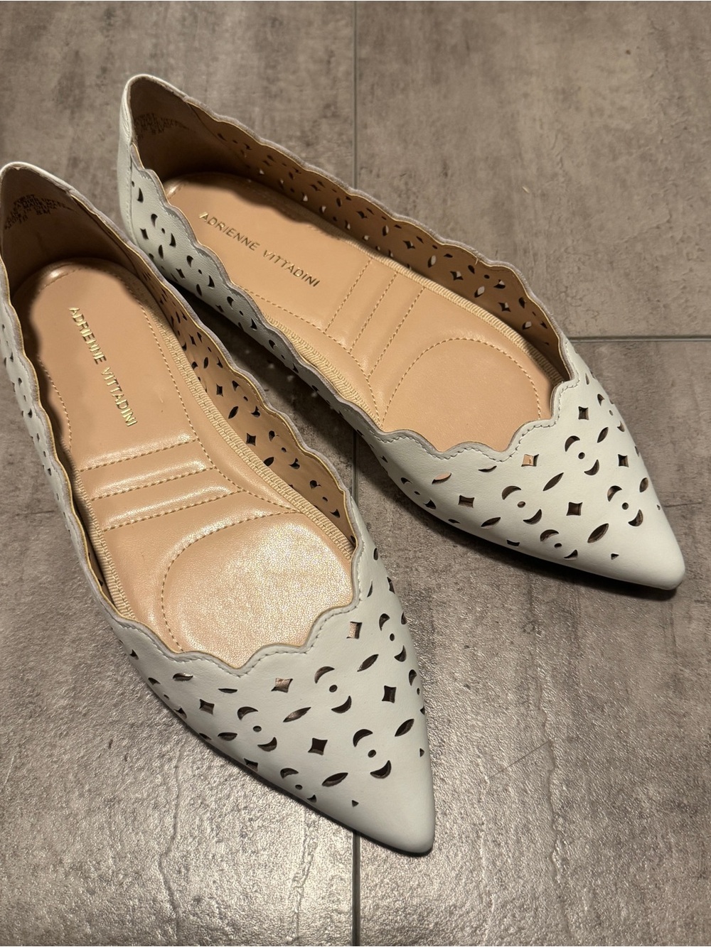 Adrienne Vittadini Cream Pointed-Toe Perforated Flats